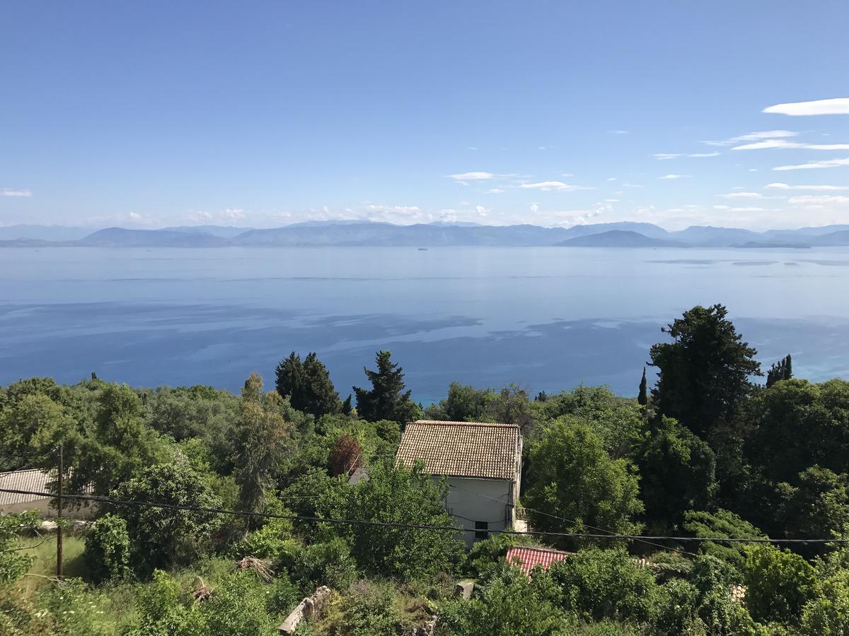 Theea Cottage - Wonderful Sea Views Chlomos Dış mekan fotoğraf